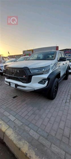 تۆیۆتا هایلۆکس